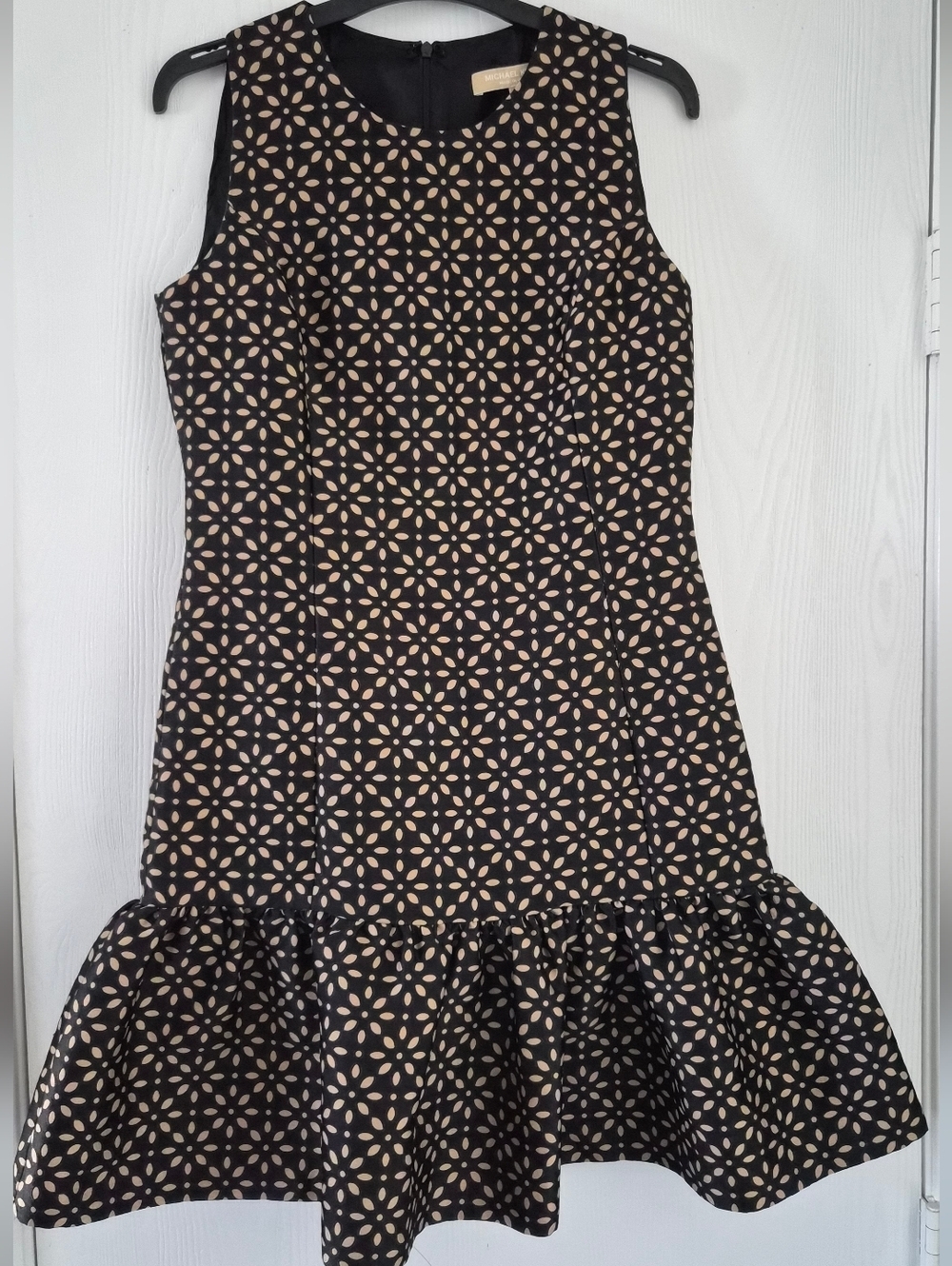 Michael Kors Collection Luxury Group Black/Suntan Ruffle Hem Mini Dress Size 4
